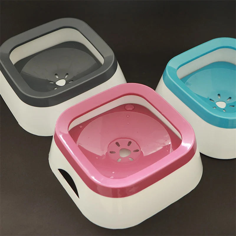 Tigela com Controle de Nível de Água para Pets